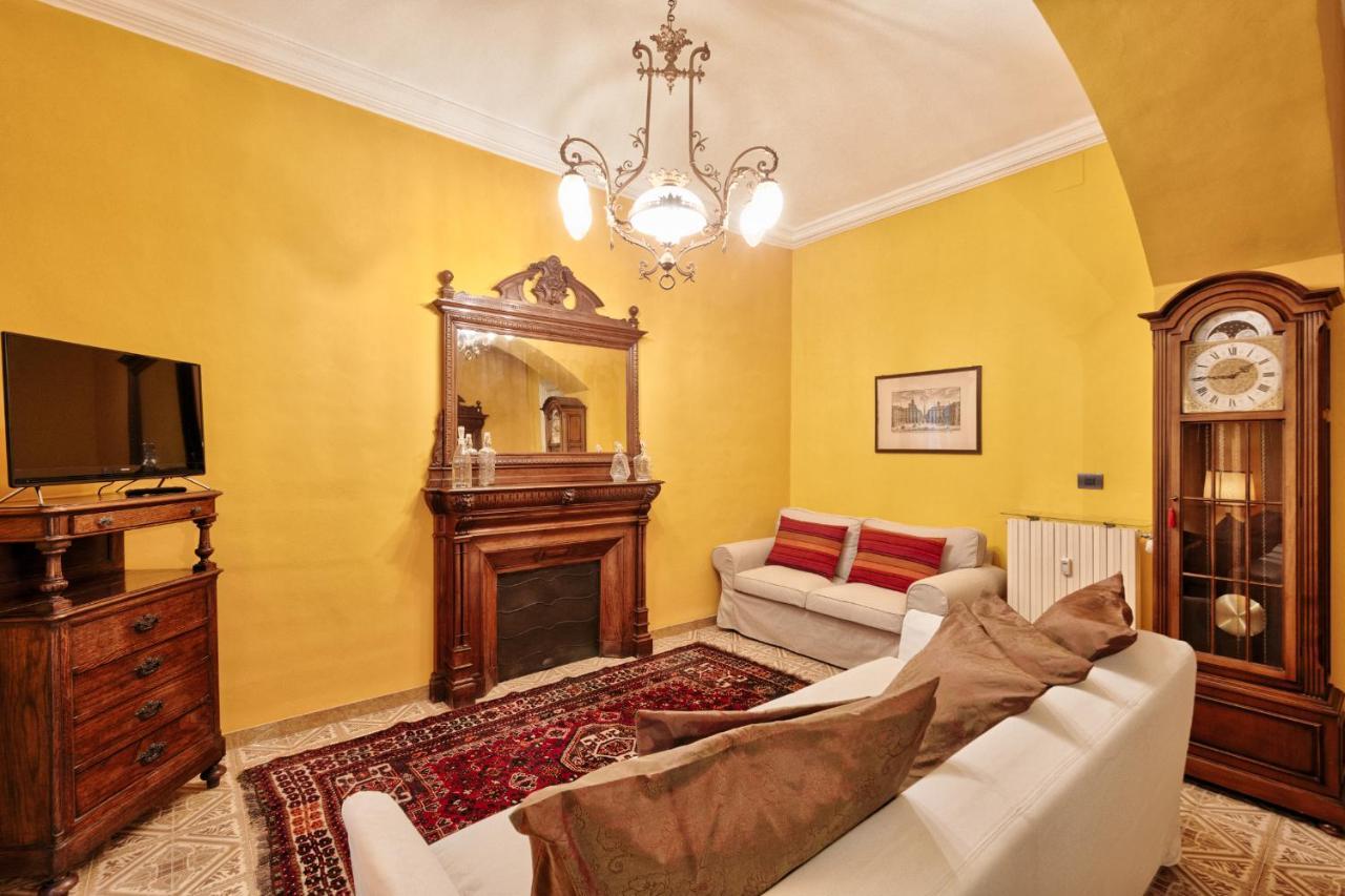 Acadamis -Il Rifugio Dei Mercanti- Piazza Castello Turin Ngoại thất bức ảnh