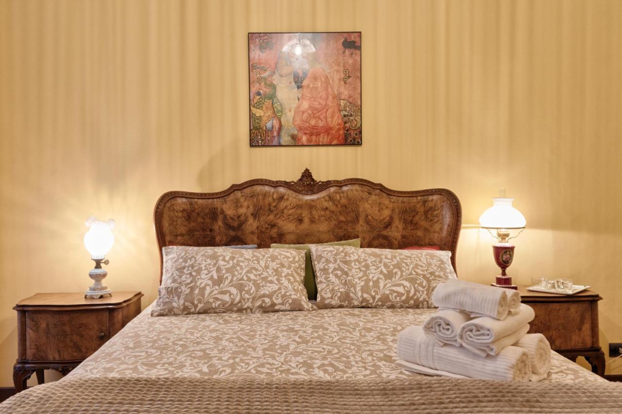 Acadamis -Il Rifugio Dei Mercanti- Piazza Castello Turin Ngoại thất bức ảnh