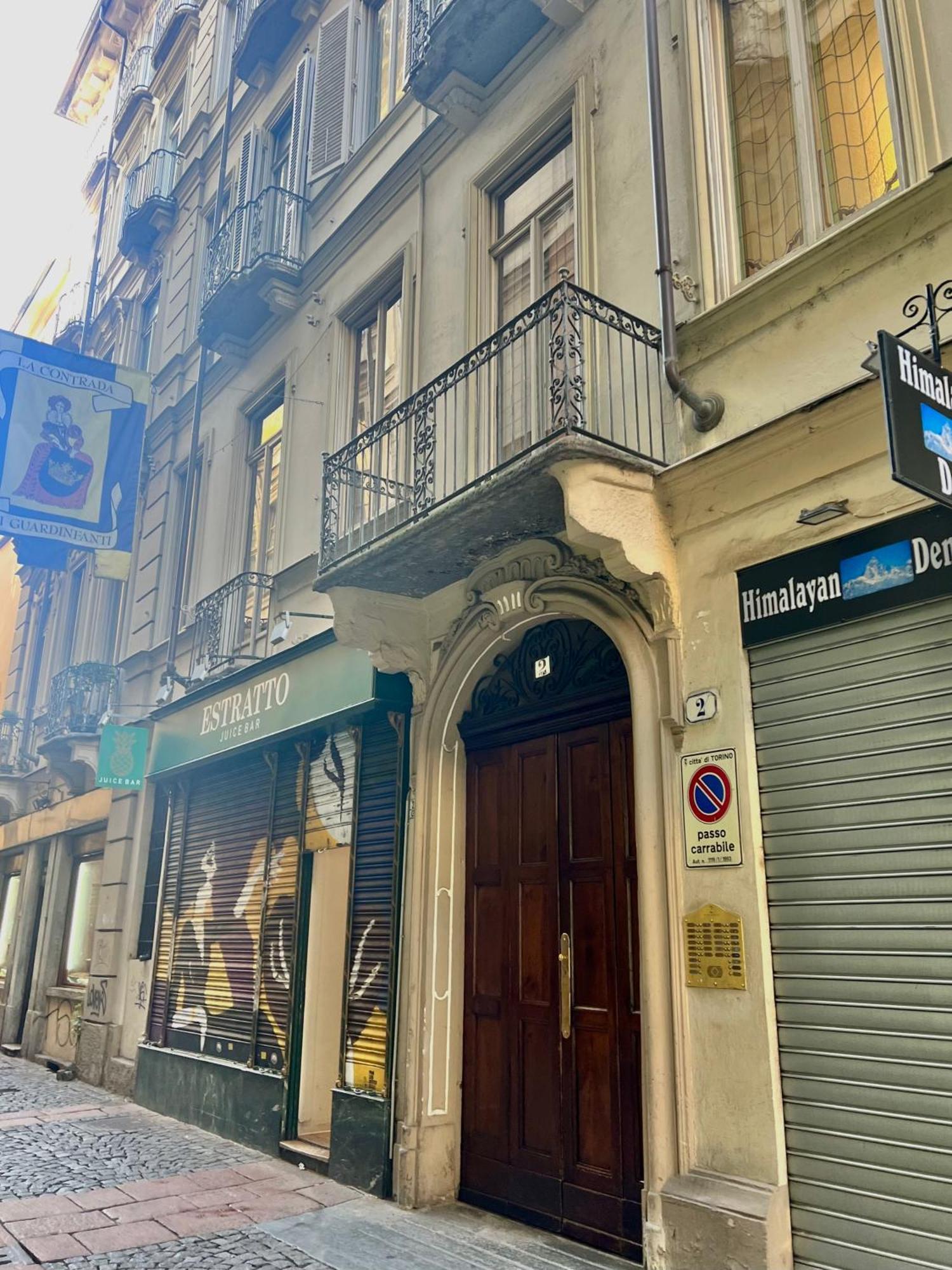 Acadamis -Il Rifugio Dei Mercanti- Piazza Castello Turin Ngoại thất bức ảnh